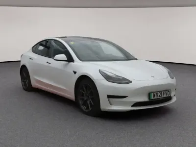 Used Tesla Model 3 Standard Range 366 kW (498 HP) 2021 White Sedan