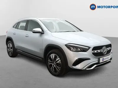 Usado Mercedes GLA200 Executive 150 HP (110 kW) 2025 Prateado SUV