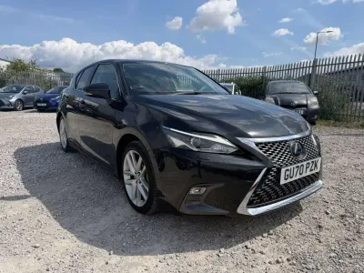 Usado Lexus CT200h 2020 Negro Utilitario