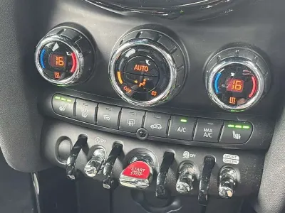 Begagnad Mini Cooper S Sport 176 HK (129 kW) 2021 Vit Halvkombi