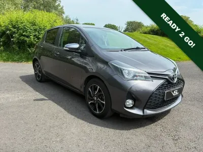 Used Toyota Yaris Sport 99 HP (72 kW) 2015 Grey Hatchback