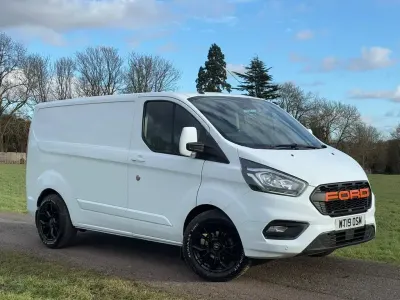 Used Ford Transit Custom Limited 130 HP (95 kW) 2019 White Van