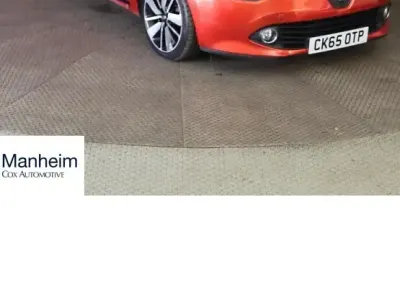 Used Renault Clio Dynamique 90 HP (66 kW) 2015 Red Hatchback