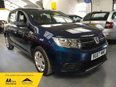 Used Dacia Sandero Ambiance 90 HP (66 kW) 2017 Blue Hatchback