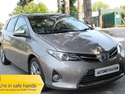 Toyota Auris Hybrid