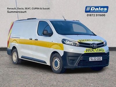White Used 2022 Toyota Proace Active MPV | £13,800 (Expensive)