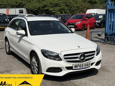 Used Mercedes C220 Executive 170 HP (125 kW) 2016 White Estate