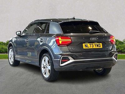 Usado Audi Q2 S-Line 110 CV (80 kW) 2023 Gris SUV