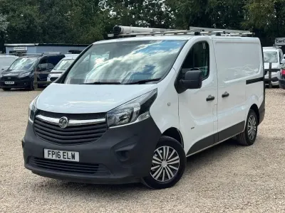 Used Vauxhall Vivaro S 2016 White