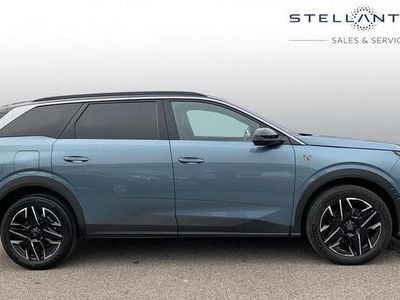 Blue Used 2024 Peugeot 5008 GT MPV | £28,340 (Fair price)