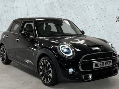 Black Used 2019 Mini Cooper S Exclusive Hatchback | £16,950 (Fair price)