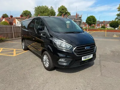 Used Ford Transit Custom Limited 170 HP (125 kW) 2019 Black Van