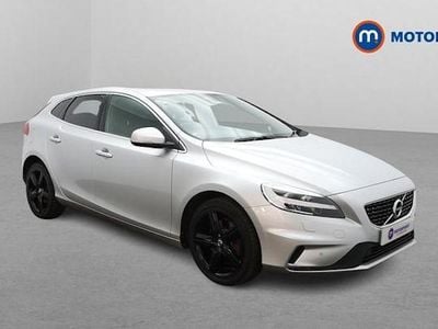 Used Volvo V40 R-Design 152 HP (111 kW) 2019 Silver Hatchback