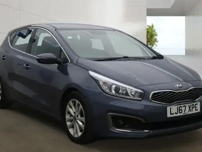 Used Kia Ceed 136 HP (100 kW) 2017 Blue Hatchback