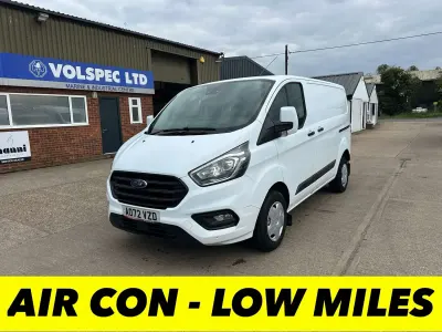 Usado Ford Transit Custom Trend 105 CV (77 kW) 2022 Blanco Van
