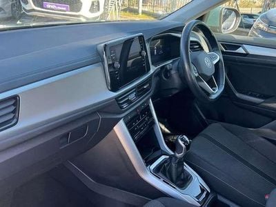 Used VW T-Roc Life 110 HP (80 kW) 2023 Blue SUV