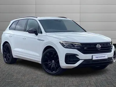 Used VW Touareg Black Edition 286 HP (210 kW) 2021 Pure white SUV