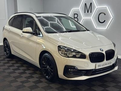 Used BMW 218 Luxury Line 150 HP (110 kW) 2018 White Hatchback
