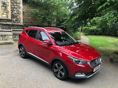 MG ZS