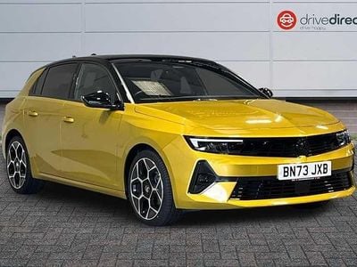 Yellow/black Used 2023 Vauxhall Astra S Hatchback | £17,150 (Fair price)