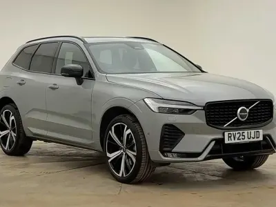 Usado Volvo XC60 Ultra 2025 Cinzento SUV