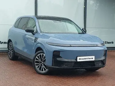 New Leapmotor B10 160 kW (218 HP) 2026 Blue SUV