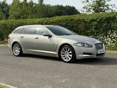 Used Jaguar XF Premium Luxury 2013 Gold Estate