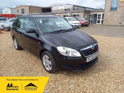 Begagnad Skoda Fabia SE 105 HK (77 kW) 2014 Svart Kombi