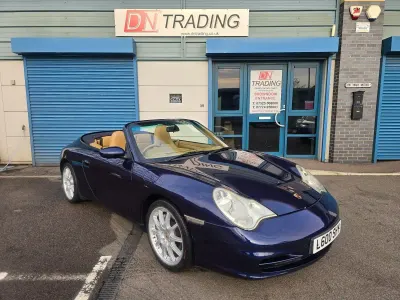 Usado Porsche 911 Carrera 4 Cabriolet 315 HP (231 kW) 2001 Azul Cabrios