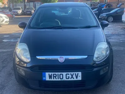 Used Fiat Punto Evo Active 77 HP (56 kW) 2010 Black Hatchback
