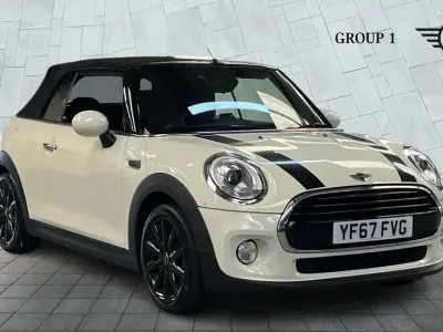 Używany Mini Cooper 134 KM (98 kW) 2017 Biały Hatchback