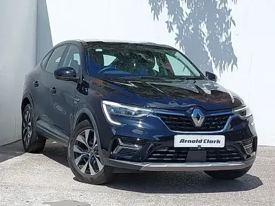 Used Renault Arkana Iconic 138 HP (101 kW) 2022 Black SUV