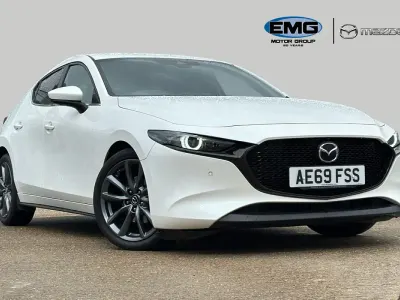 Used Mazda 3 Inclusive 122 HP (89 kW) 2019 Snowflake white Hatchback