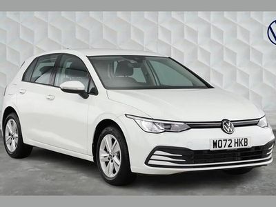 Second-hand VW Golf VIII Life 130 CP (95 kW) 2023 Alb Hatchback