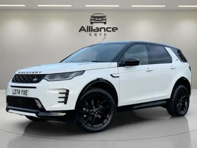 Used Land Rover Discovery Sport SE Dynamic 2024 White SUV