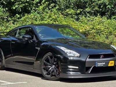 Nissan GT-R