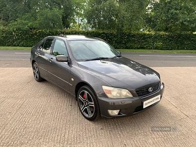 Lexus IS200
