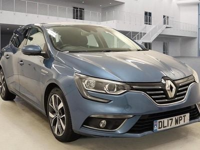 Używany Renault Mégane IV Dynamique 131 KM (96 kW) 2018 Hatchback