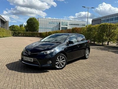 Toyota Auris Hybrid