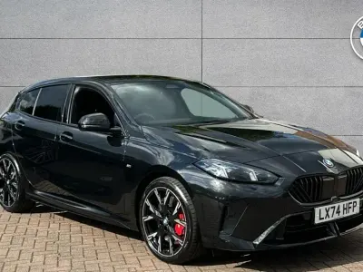 Używany BMW 120 M Sport 168 KM (123 kW) 2025 Czarny Hatchback