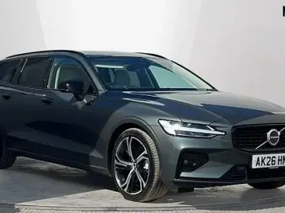 Used Volvo V60 Plus 194 HP (142 kW) 2026 Green Estate