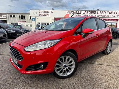Used Ford Fiesta Titanium X 95 HP (69 kW) 2013 Red Hatchback