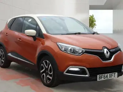 Gebraucht Renault Captur Dynamique 90 PS (66 kW) 2014 Orange SUV