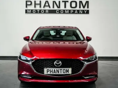 Begagnad Mazda 3 Inclusive 180 HK (132 kW) 2020 Röd Sedan
