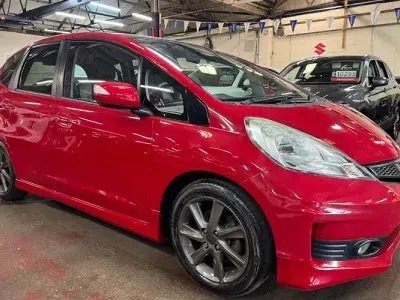 Used Honda Jazz SI 99 HP (72 kW) 2015 Hatchback
