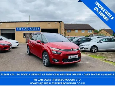 Used Citroën Grand C4 Picasso Exclusive 2015 Red MPV