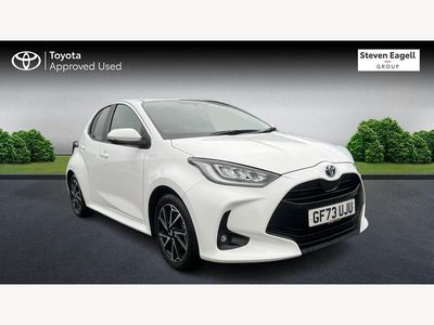 White Used 2023 Toyota Yaris Hybrid Design Hatchback | £15,654 (Good price)