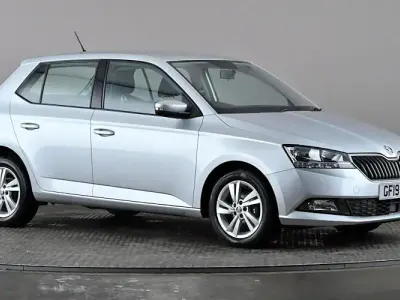 Używany Skoda Fabia SE 75 KM (55 kW) 2019 Srebrny Hatchback