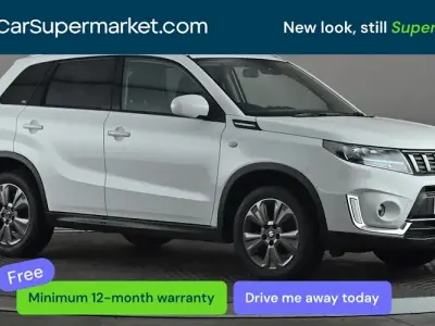 Käytetty Suzuki Vitara SZ-T 129 HP (94 kW) 2023 Valkoinen Katumaasturi