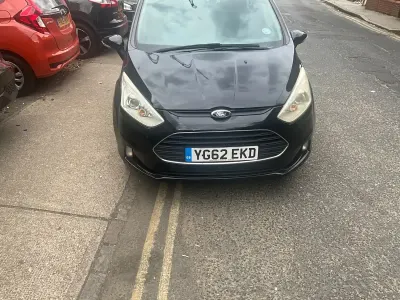 Used Ford B-MAX Zetec 100 HP (73 kW) 2012 Black MPV